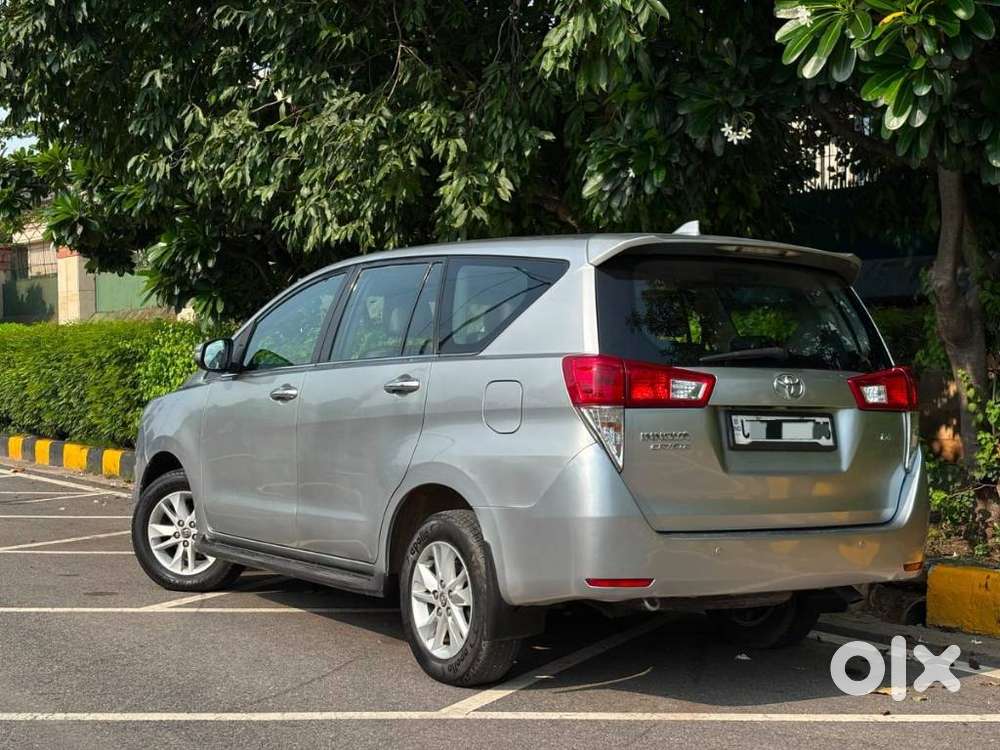 Toyota Innova Crysta 2.4 V 7 Str, 2016, Diesel