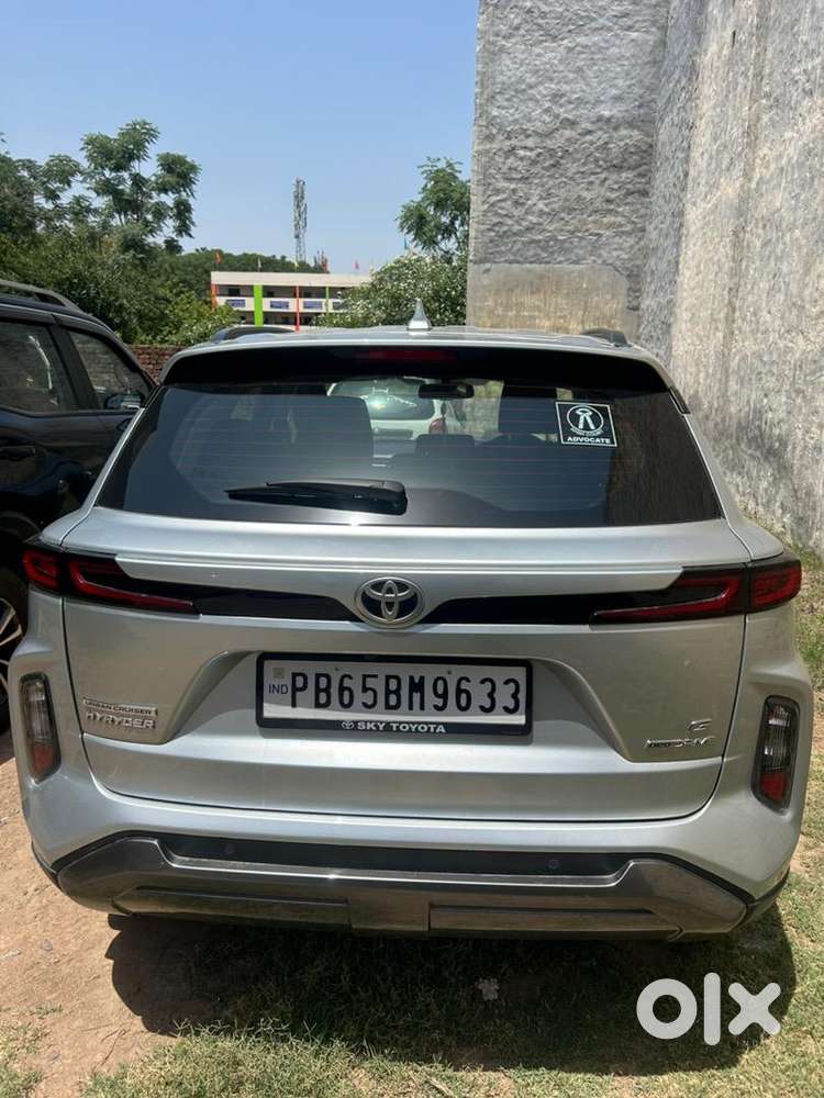 Toyota Urban Cruiser Hyryder 2025 30dec Petrol 2900 Km Driven
