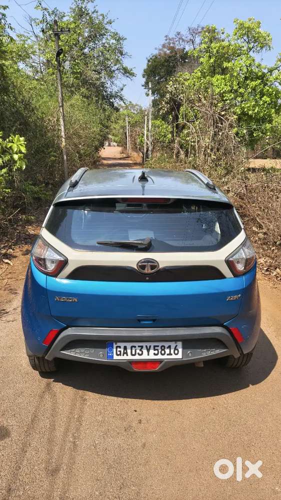 Tata Nexon Automatic Diesel With New Tyre