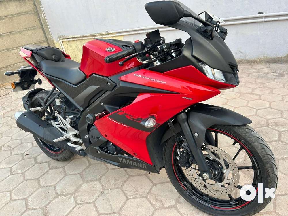 Yamaha r15 v3 online red