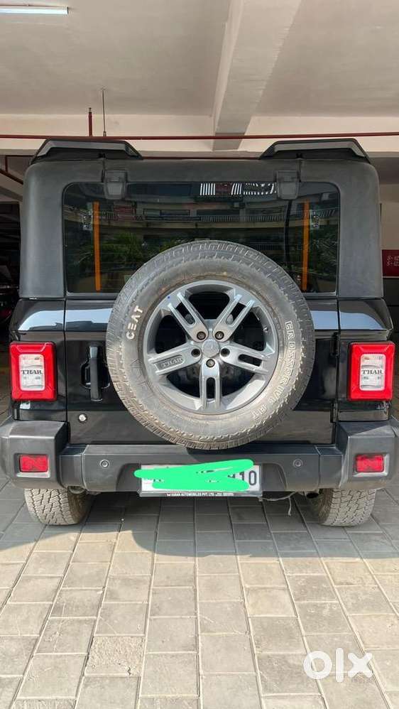Thar 4x4 Top Model Hard Top  2024  Br01