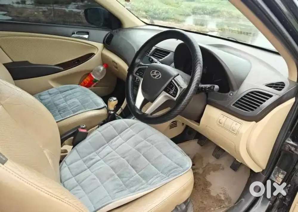 Hyundai Verna Crdi 2012