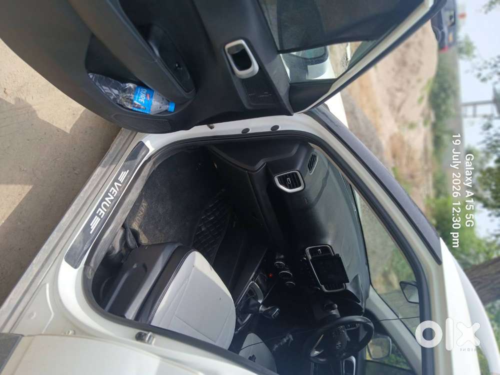 Hyundai Venue Sx Turbo 1.0 Well Maintained.2
