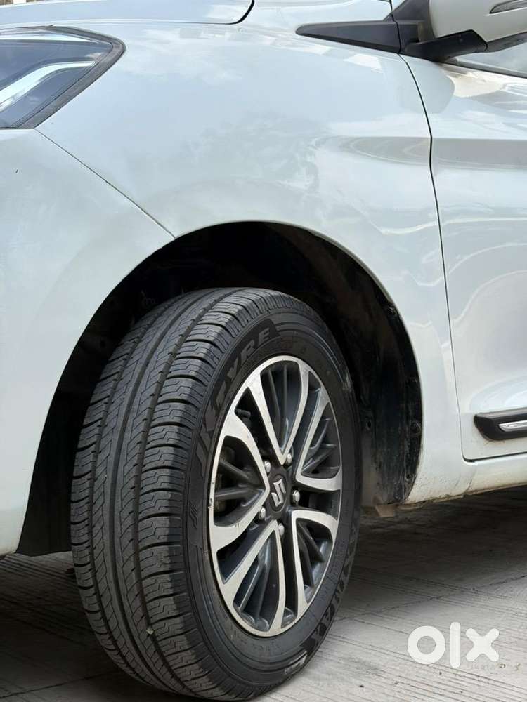 Maruti Suzuki Ertiga 2023 Petrol 73000 Km Driven