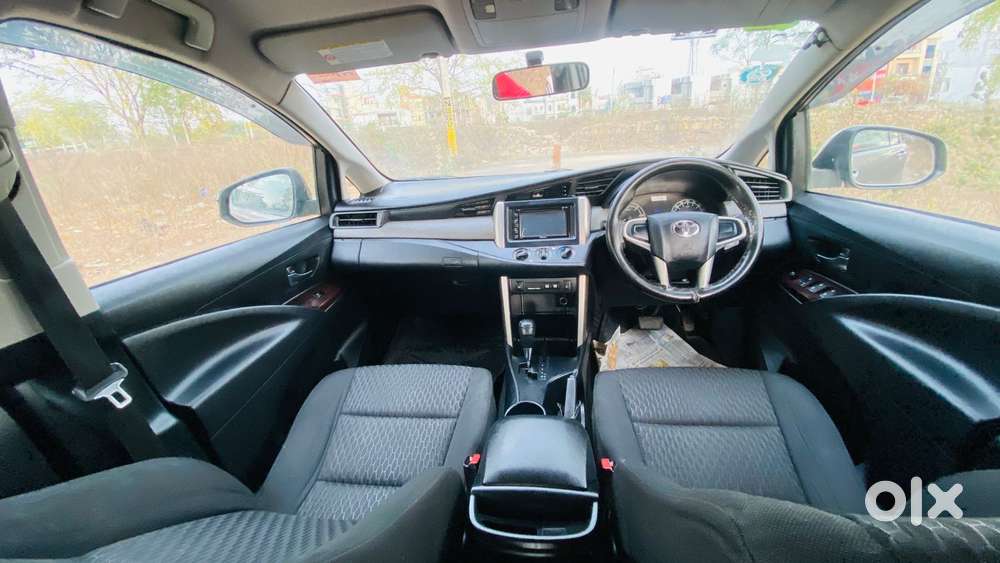 Toyota Innova Crysta 2.8 Gx At, 2017, Diesel