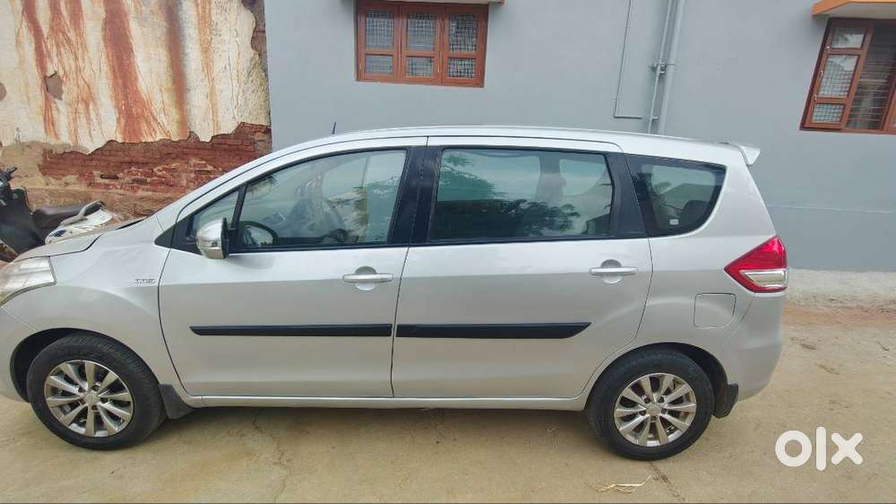 Maruti Suzuki Ertiga 2012 Model Vxi Optional