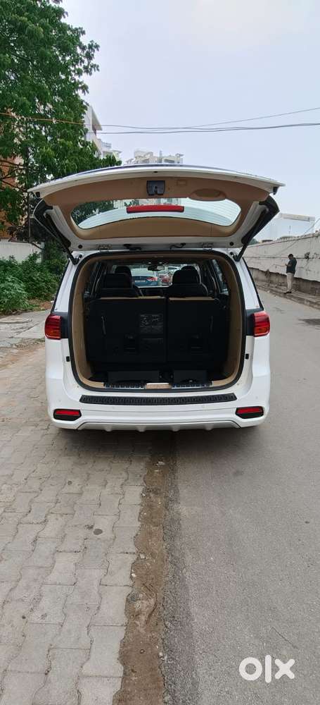 Kia Carnival Limousine Plus 7 Str, 2020, Diesel