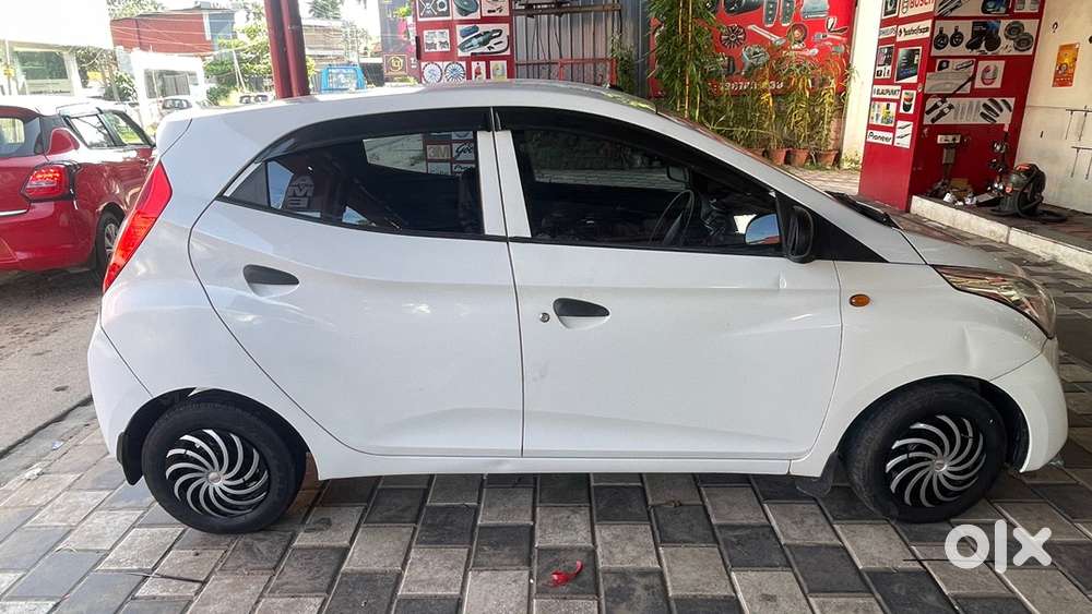 Hyundai Eon Amt Petrol 2015 Car
