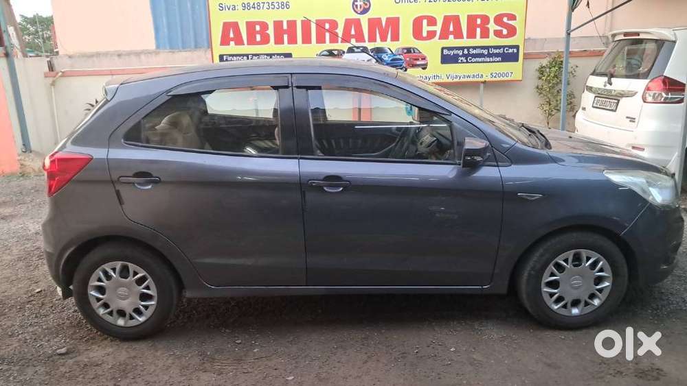 Ford Figo 2012-2015 Petrol Titanium, 2016, Petrol