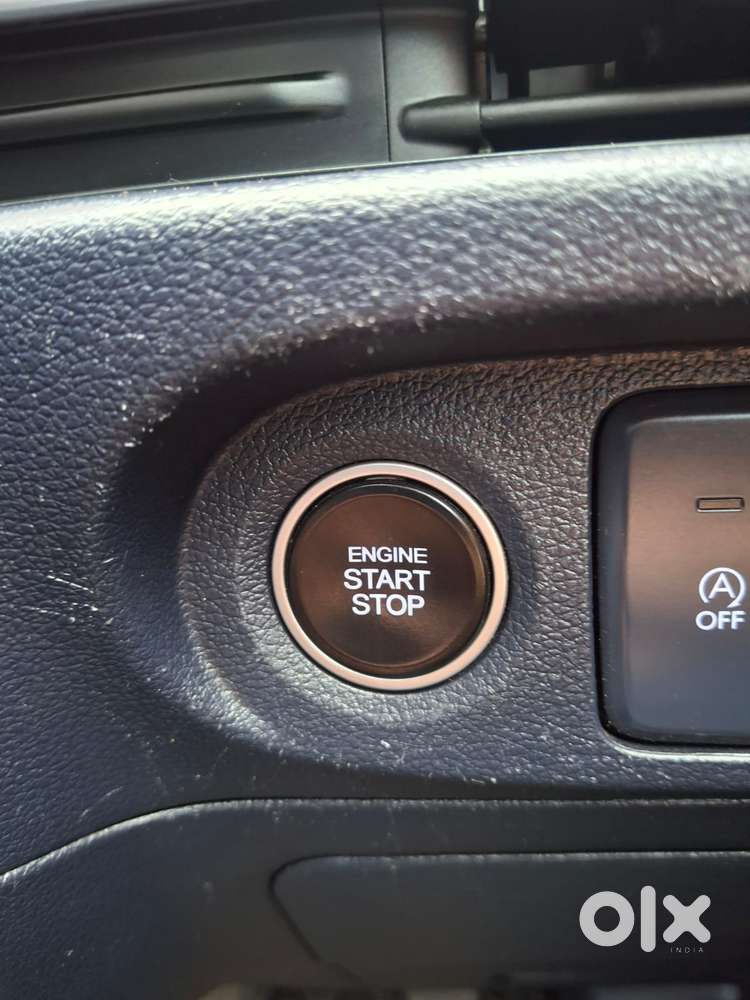 Hyundai Alcazar Signature (o) 6 Str 1.5 Petrol Dct, 2024, Petrol