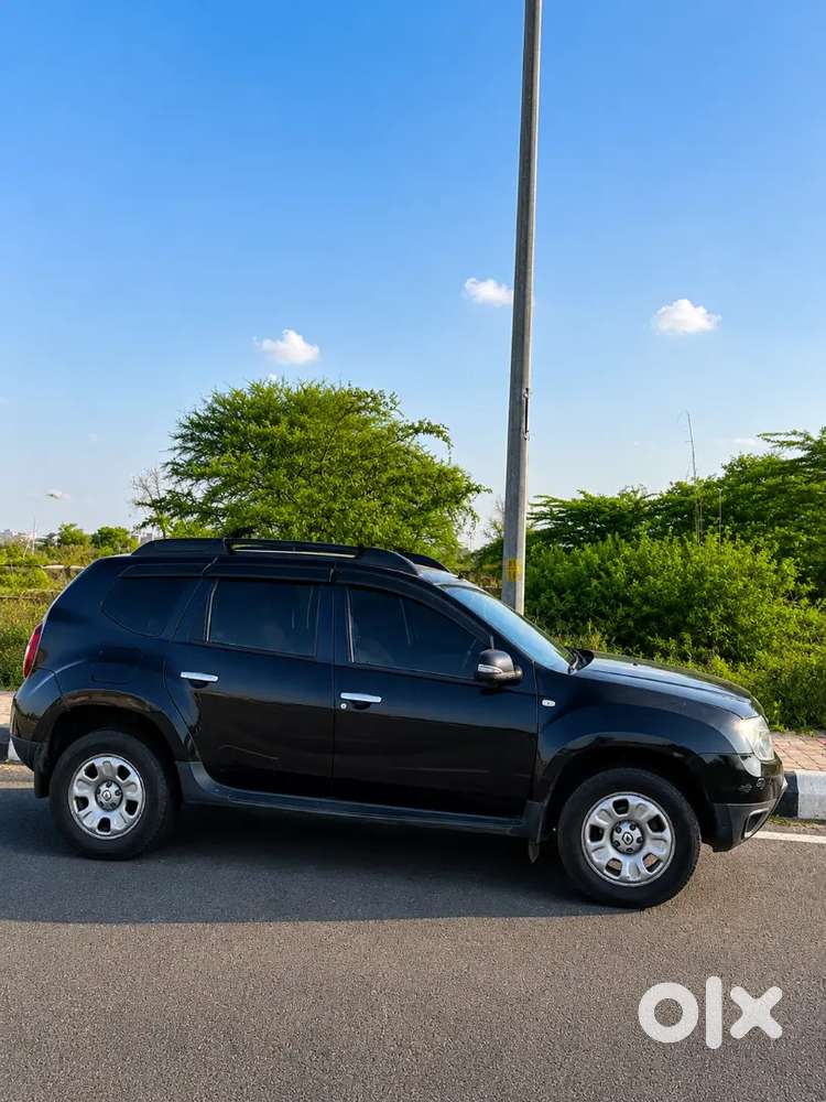 Renault Duster 2014 Petrol Well Maintained