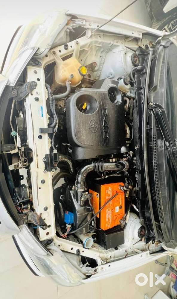 Toyota Etios Cross, 2014