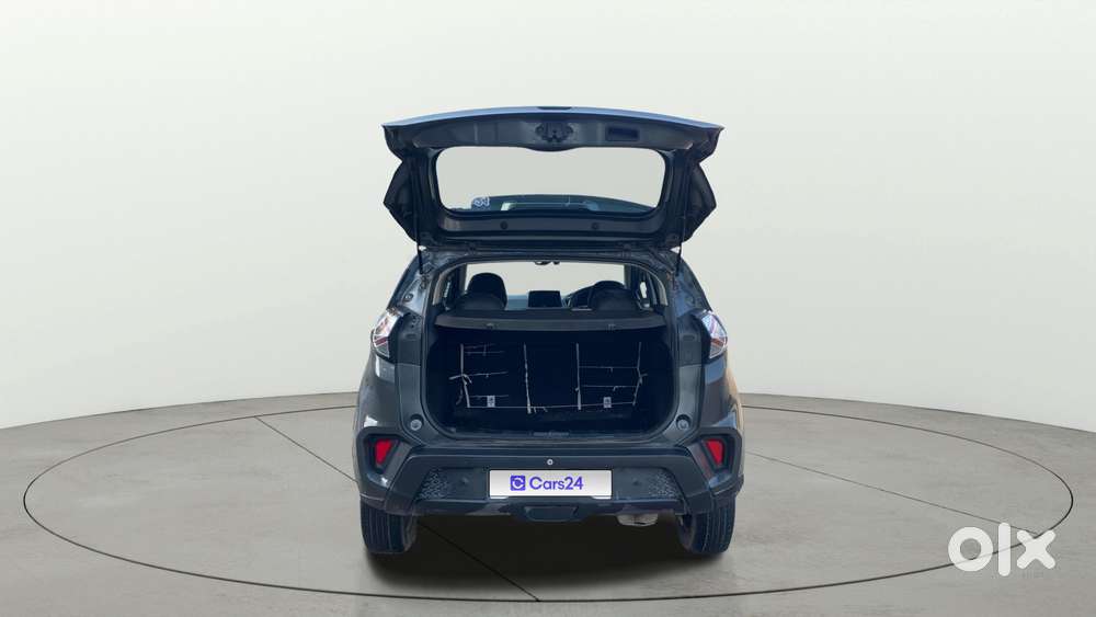 Tata Nexon 1.5 Revotorq Xma Amt (s), 2022, Petrol