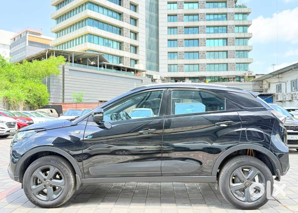 Tata Nexon Ev Xz Plus Lux Dark Edition, 2023, Electric