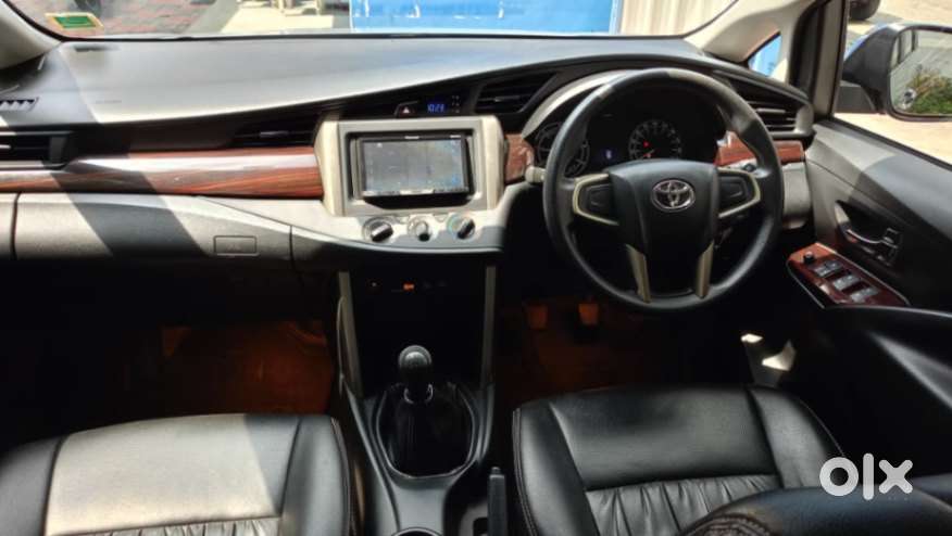 Toyota Innova Crysta 2.4 G Mt, 2018, Diesel