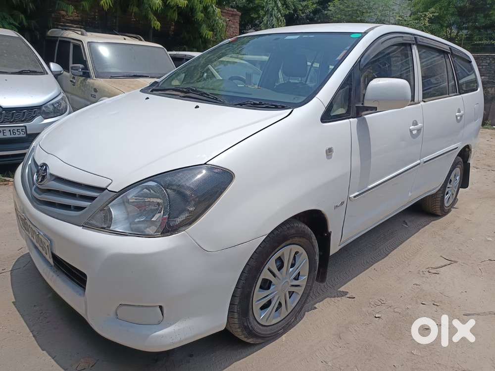 Toyota Innova 2.5 V 7 Str, 2012, Diesel