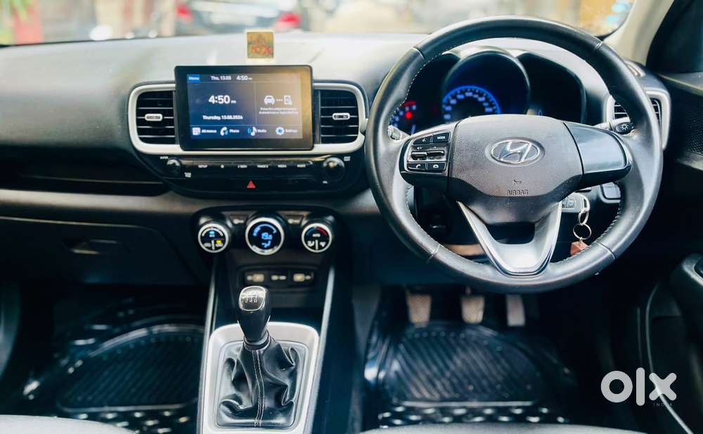 Hyundai Venue 1.2 S Plus, 2022, Petrol