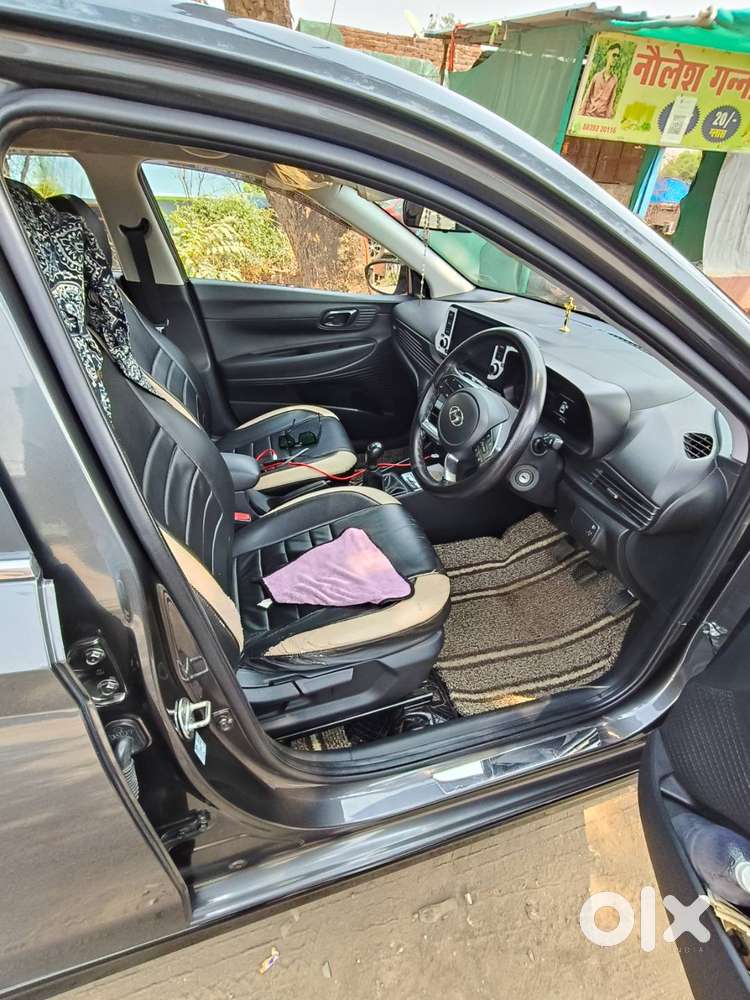 Hyundai I20 Sportz 2022  Well Maintained  Low Km Driven Urgent Sale