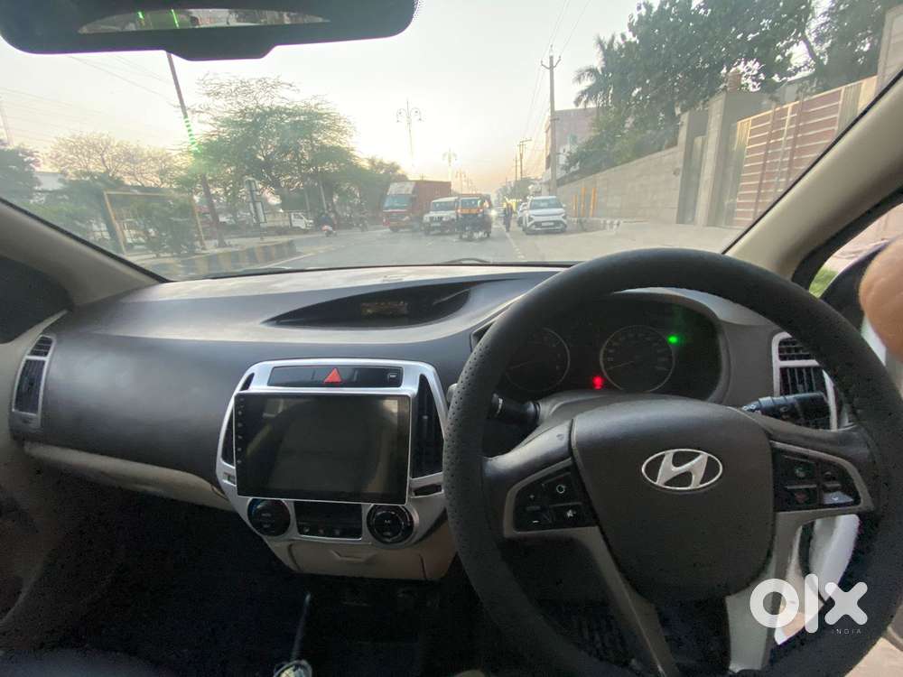 Hyundai I20 2015-2017 Sportz Option 1.4 Crdi, 2012, Petrol