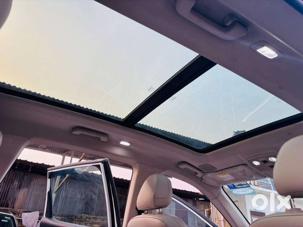 Mahindra Xuv700 2.2 Ax 7 Diesel Mt Luxury Pack Str, 2023, Diesel