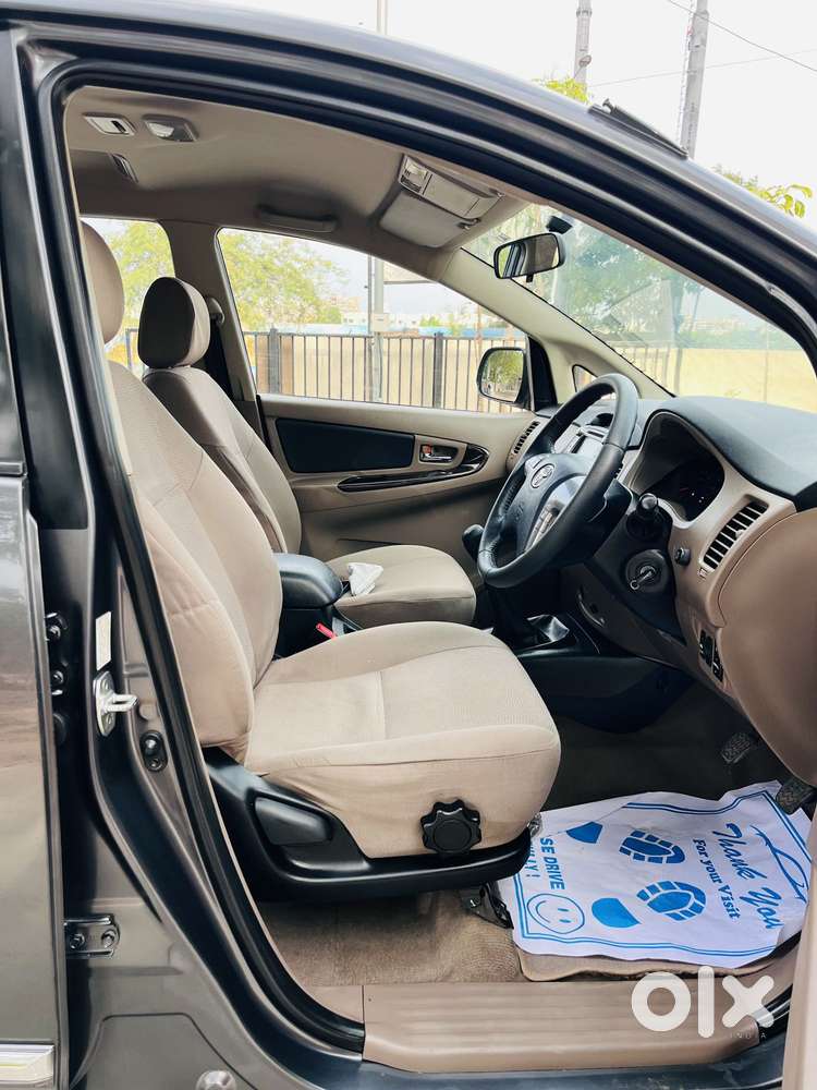 Toyota Innova 2.5 Vx 8 Str, 2015, Diesel