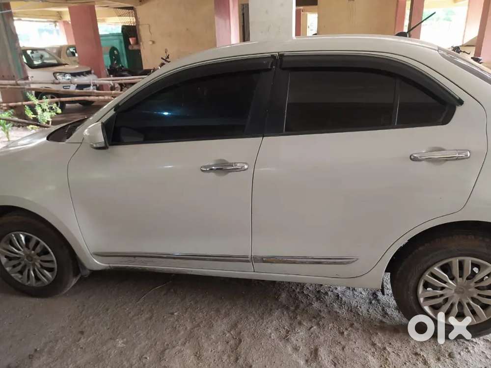 Maruti Suzuki Dzire 2018 Diesel 85000 Km Driven