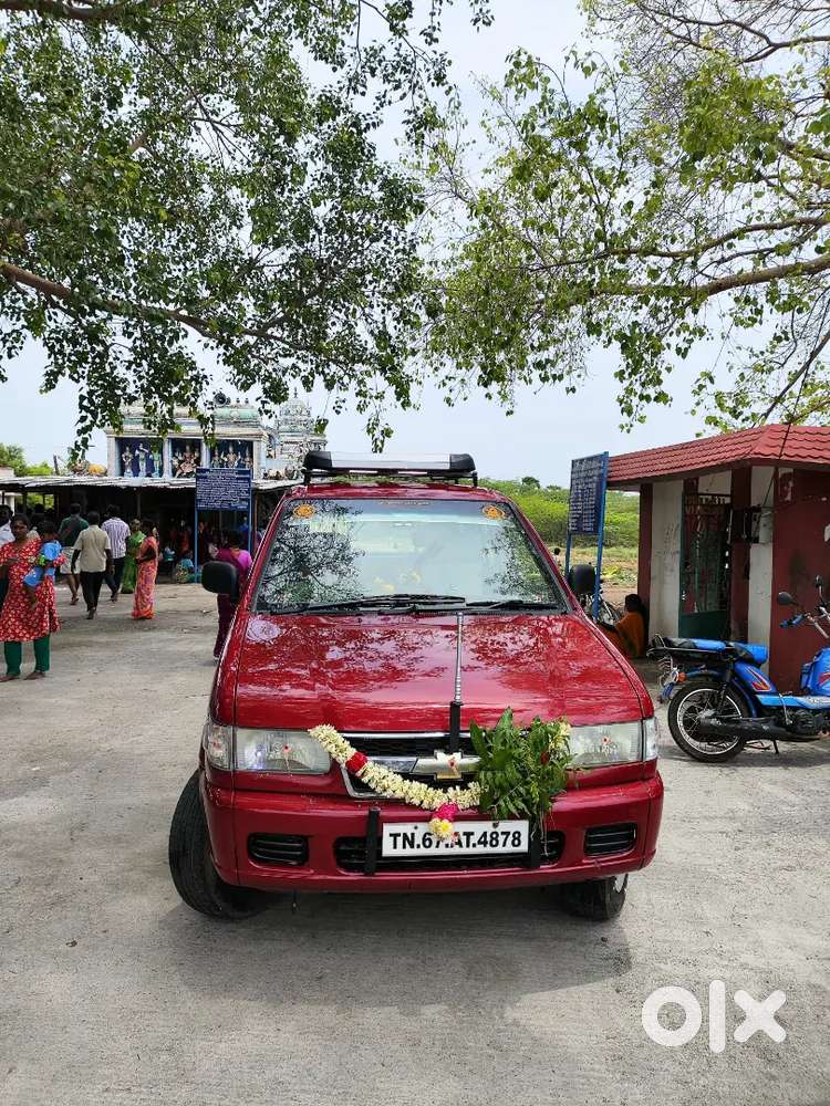 Chevrolet Tavera 2011