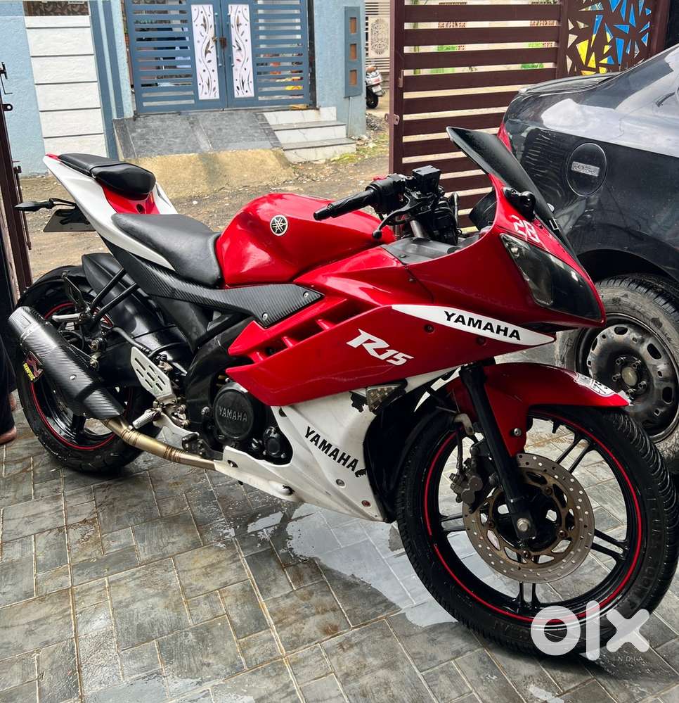 Yamaha R15 Version R15 V1 Battery Yamaha R15 Special Edition