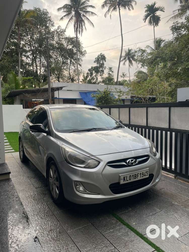 Hyundai Verna 2012 Petrol 52000 Km Driven