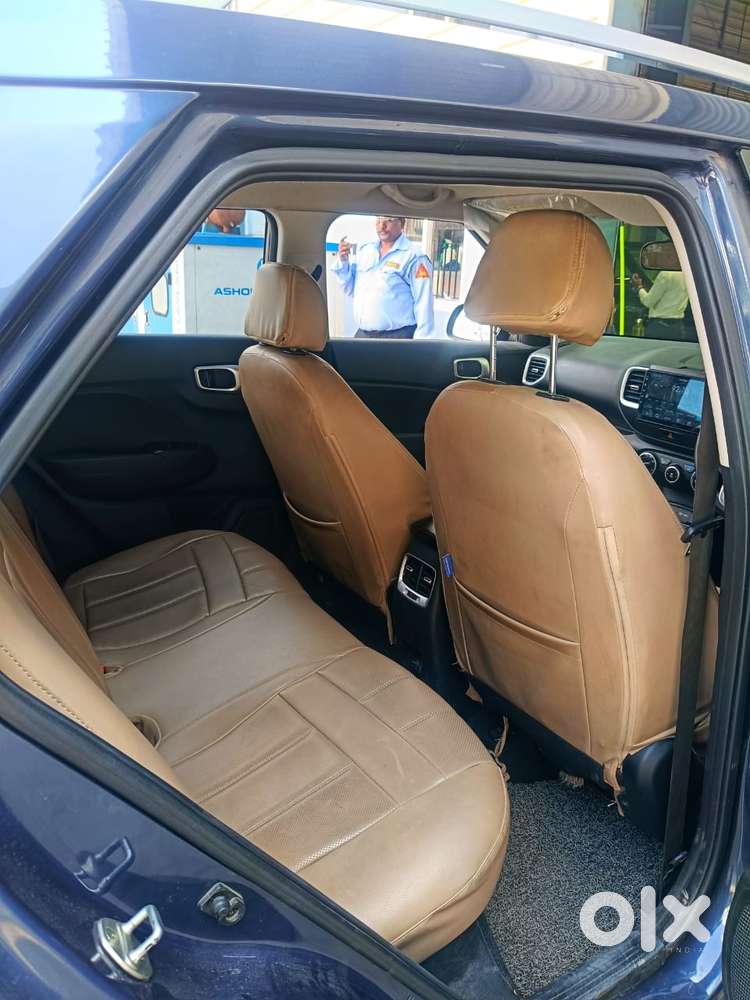 Hyundai Venue S Turbo Dct, 2022, Petrol