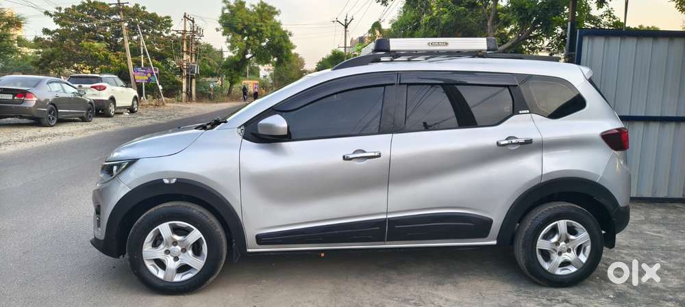 Renault Triber Rxz, 2020, Petrol