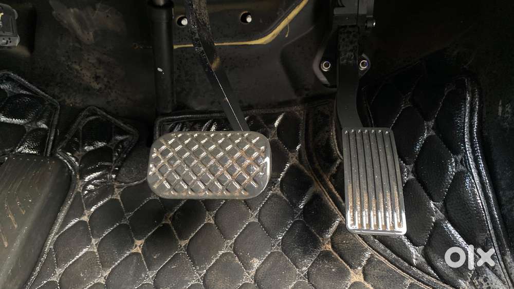 Mg Hector Plus 1.5 Sharp Turbo Cvt 6 Str, 2022, Petrol