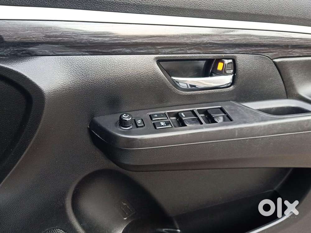 Maruti Suzuki Xl6 Alpha At, 2019, Petrol