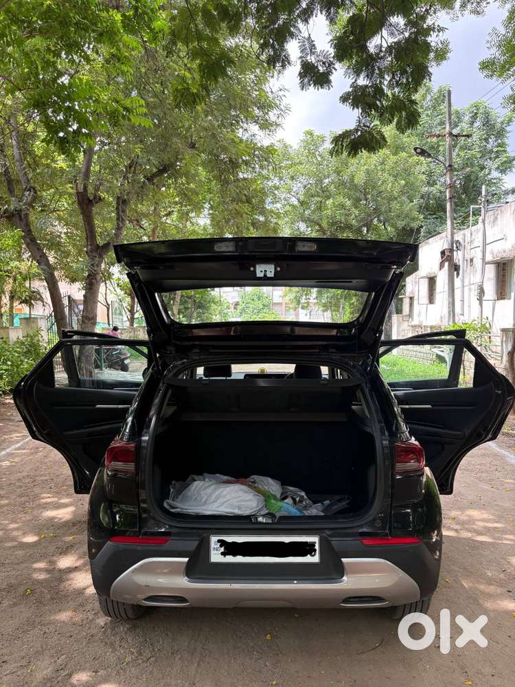 2022  Kia Sonet Htk Plus 1.2 Petrol Mt  17,000 Km  Single Owner