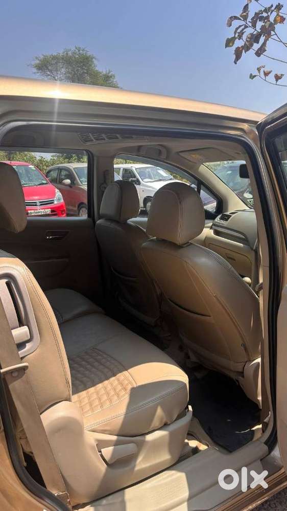 Maruti Suzuki Ertiga Zxi At, 2017, Cng & Hybrids