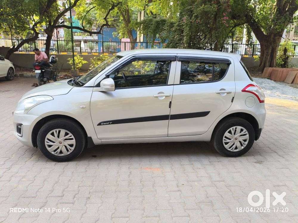 Maruti Suzuki Swift Lxi Option, 2015, Petrol