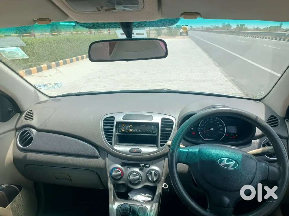 Hyundai I10 2011 December Model , A Govt Employee Good Maintain Car