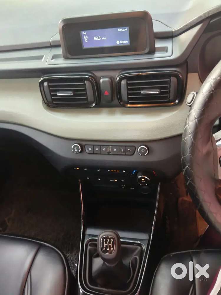 Tata Punch Revotron 2025 Petrol Manual