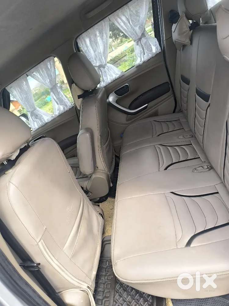 Mahindra Tuv 300 2019 Diesel 76258 Km Driven