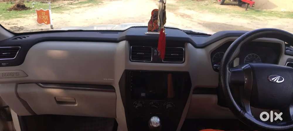 Mahindra Scorpio 2017 Diesel 85213 Km Driven