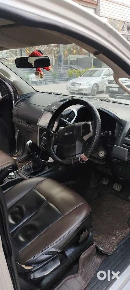Isuz Dmax Vcross 4×4
