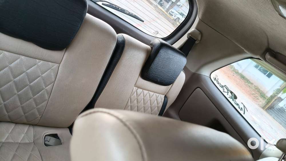 Toyota Innova 2.5 Z Diesel 7 Seater Bs Iv, 2015, Diesel