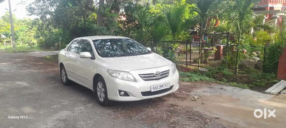Toyota Corolla Altis 2010 Petrol 107000 Km Driven
