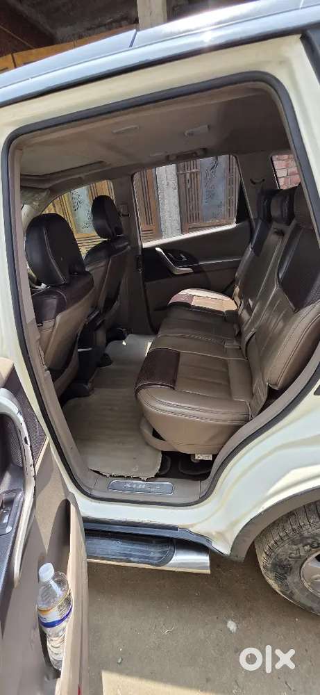Mahindra Xuv500 2016 Diesel 83000 Km Driven