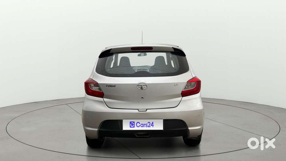 Tata Tiago 1.2 Revotron Xt, 2016, Petrol