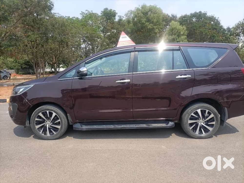 Toyota Innova Crysta 2022