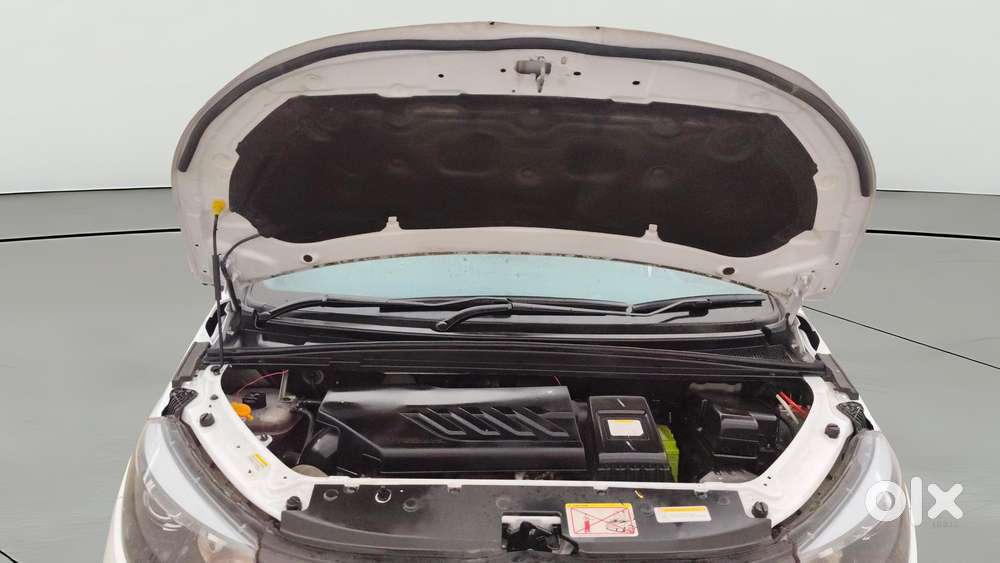 Mahindra Marazzo M6 8str, 2025, Diesel