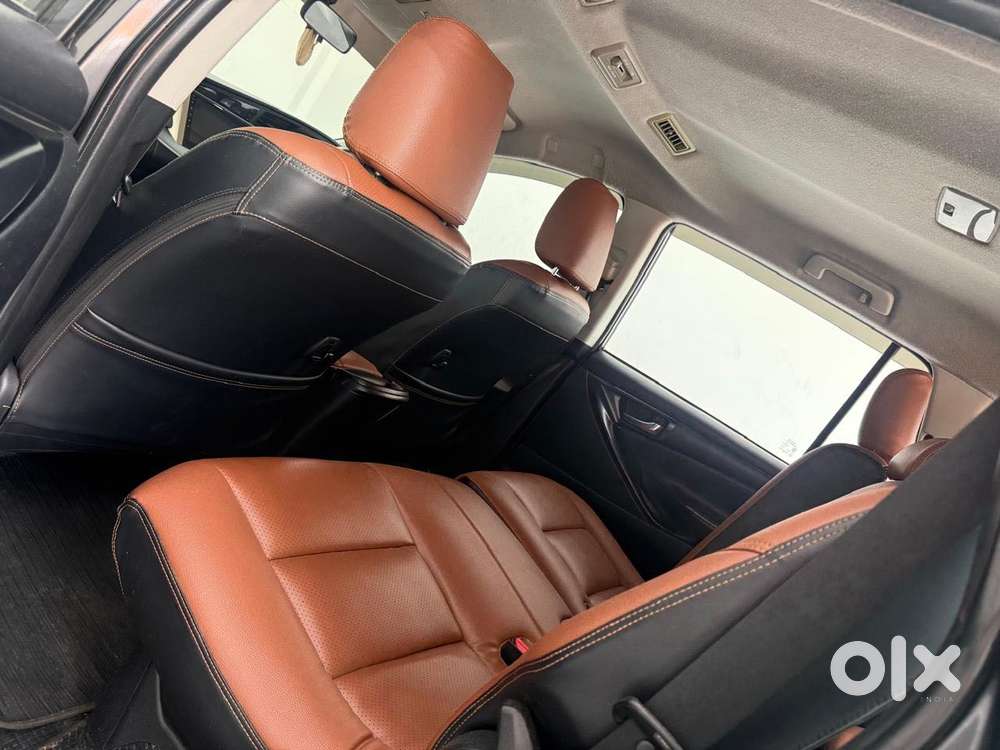 Toyota Innova Crysta 2.4 G Mt 7 Str, 2018, Diesel