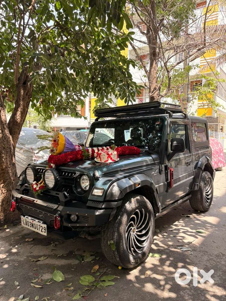 Mahindra Thar Petrol 2023