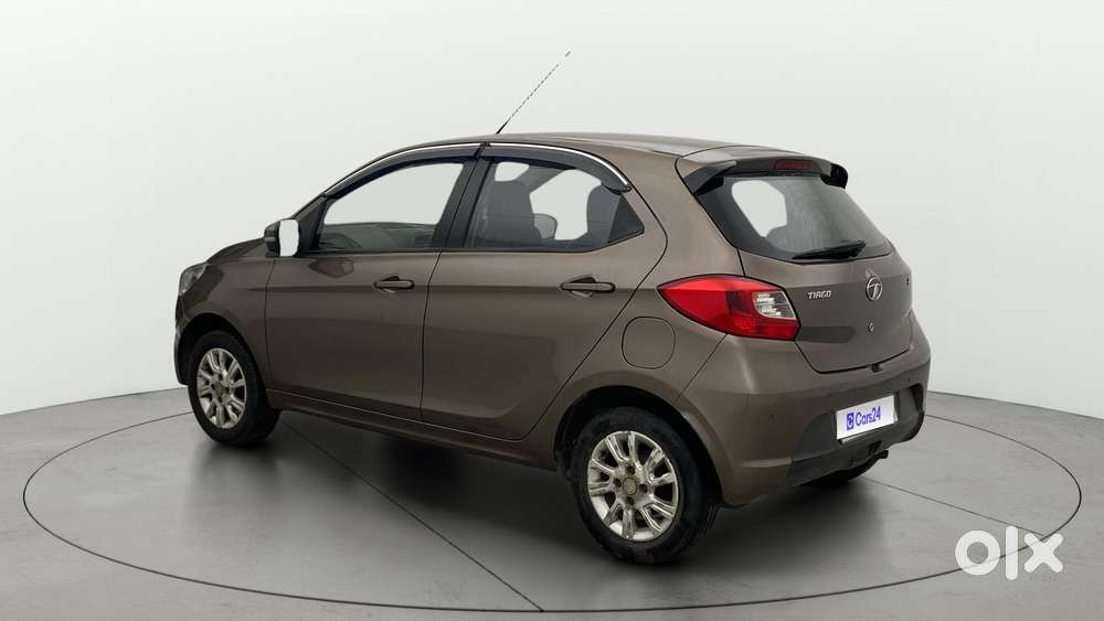 Tata Tiago 1.2 Revotron Xz, 2017, Petrol